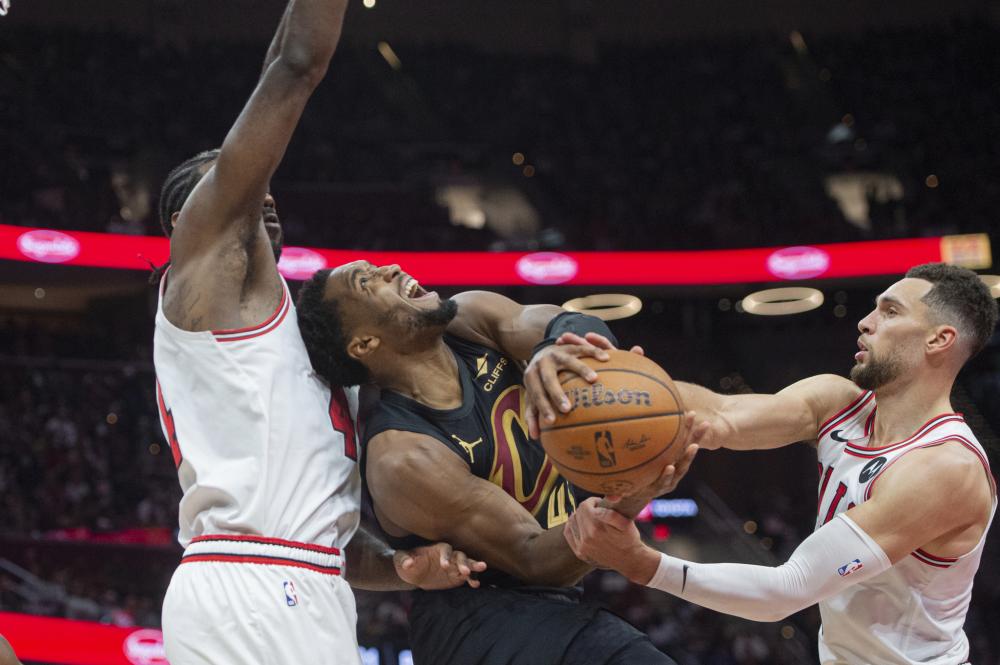 记者：库巴西脚踝恢复情况良好，将随国家队飞往瓦伦西亚.